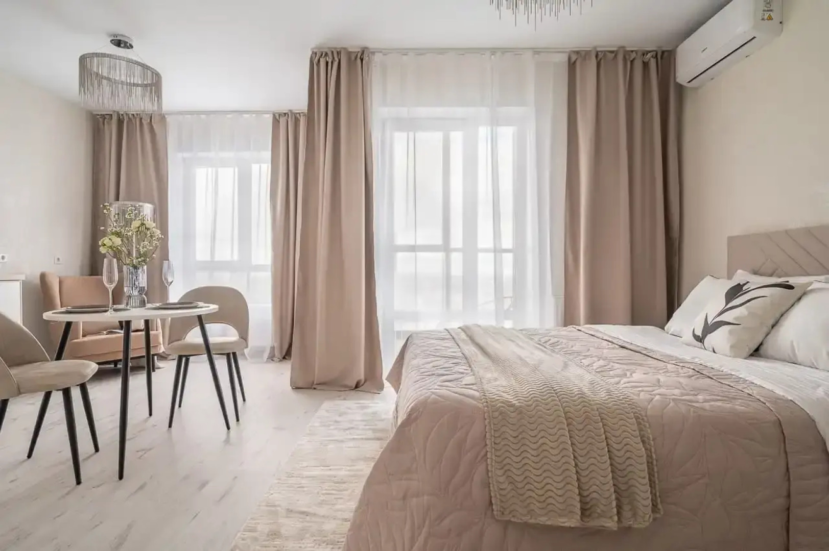 Квартира KakDoma96 Возле Жд Вокзала Центр Города Самозаселение 24/7