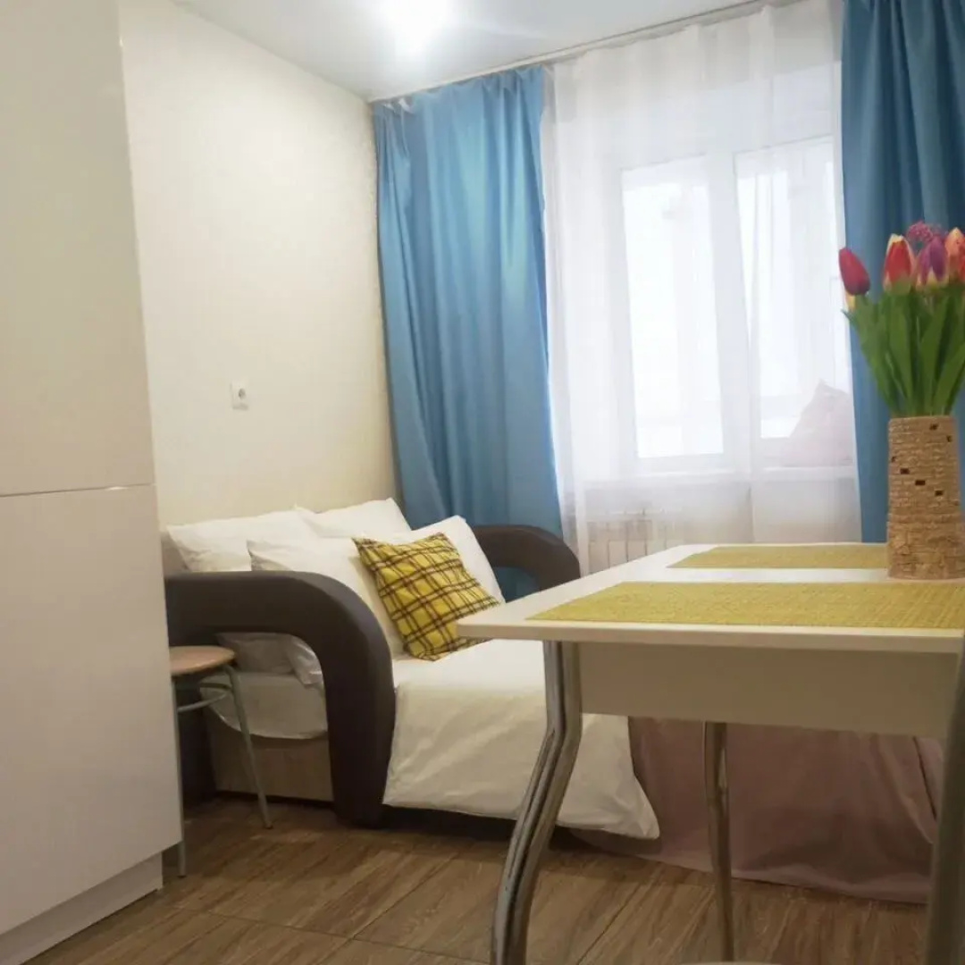 Квартира на улице Хлыновская 28