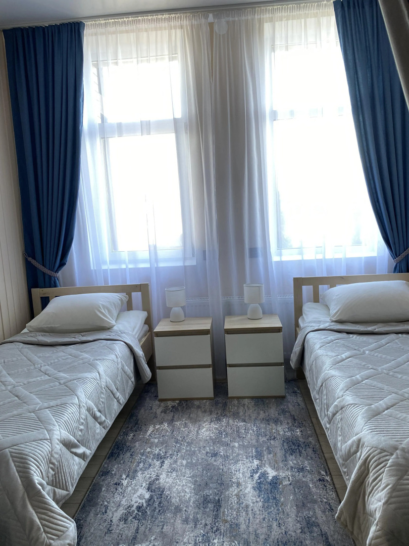 Отель Алекс Хаус