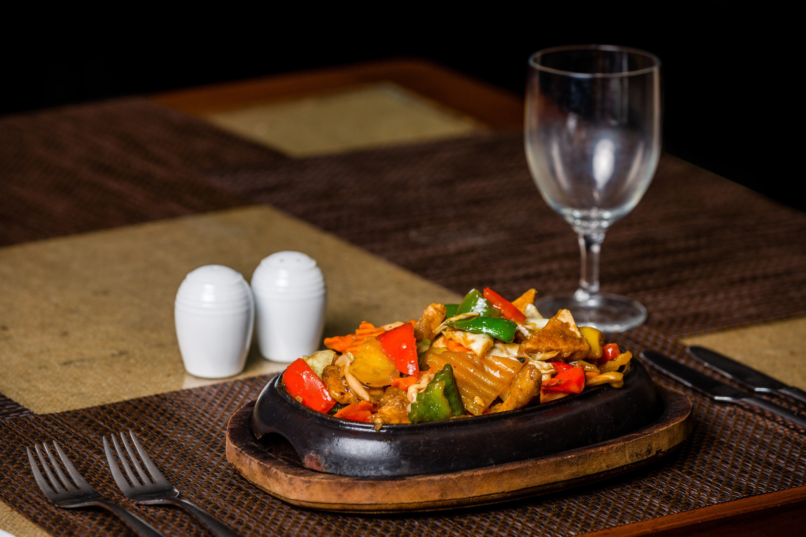 Отель Kandy City by Earl's