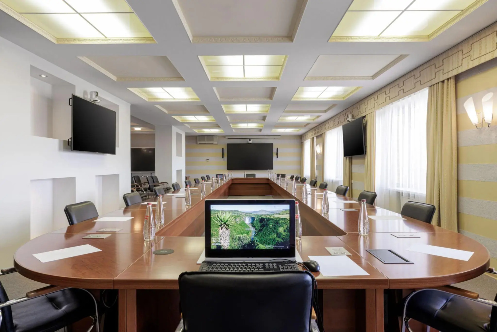 Гостиница Приазовье