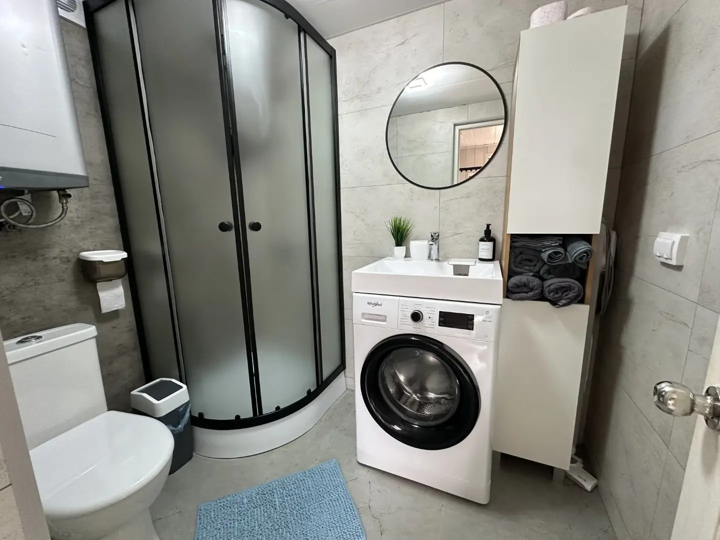 Частный дом с Теплым Бассейном и Банькой