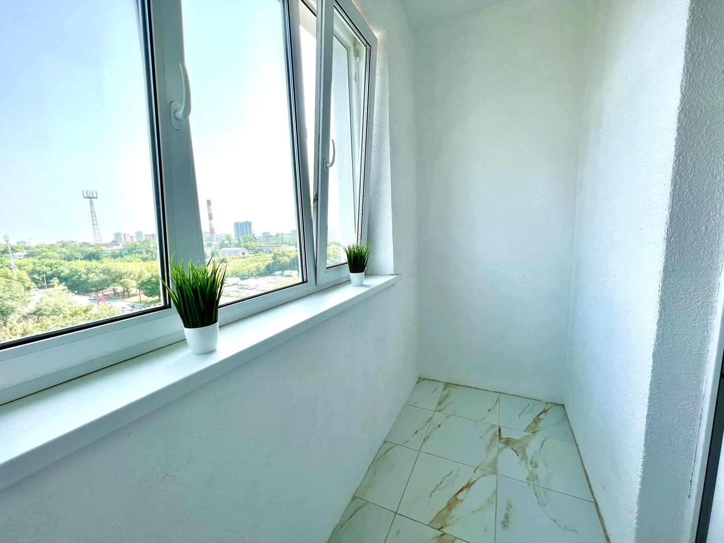 Апартаменты Уютные в ЖК Академический на 8 этаже (рядом с Парком Гагарина) пр-кт К.Маркса, 242