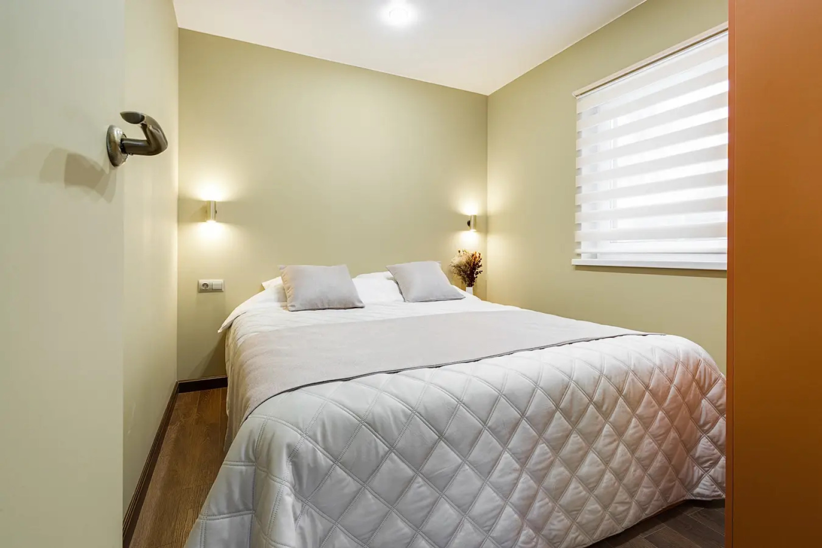 Частный дом с Видом на Озеро Отрадное