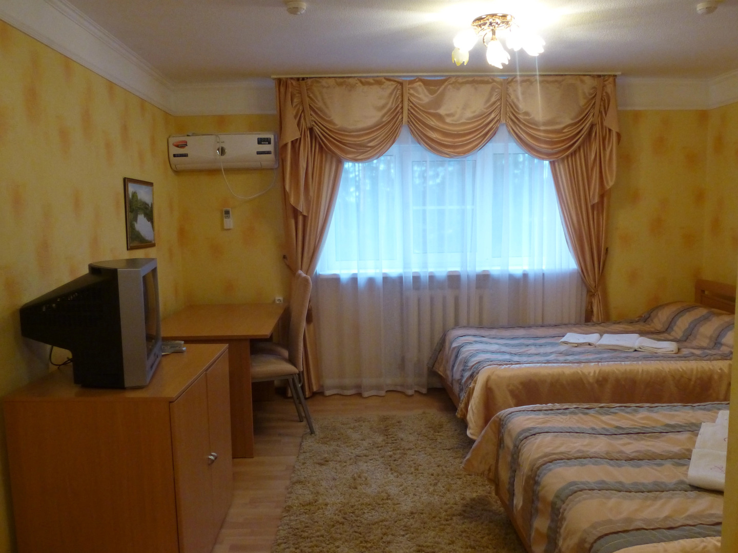 Отель Камелия