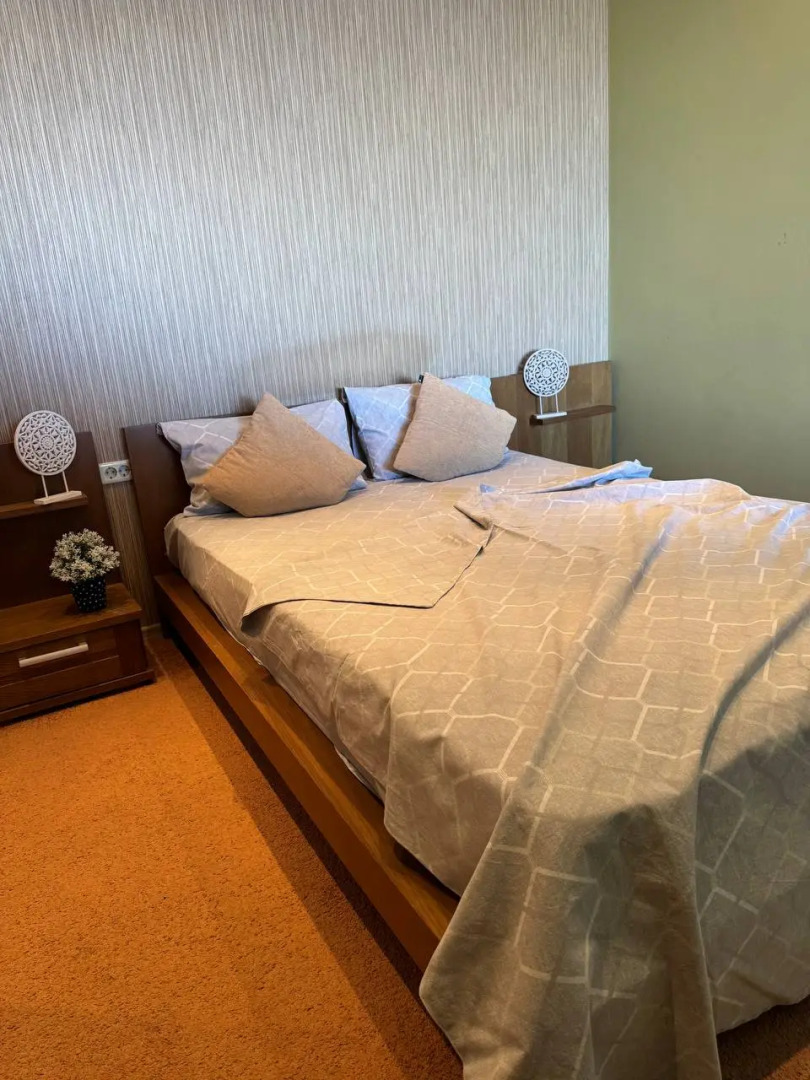 Апартаменты Sutki VIP c панорамным видом на реку на Урицкого 62