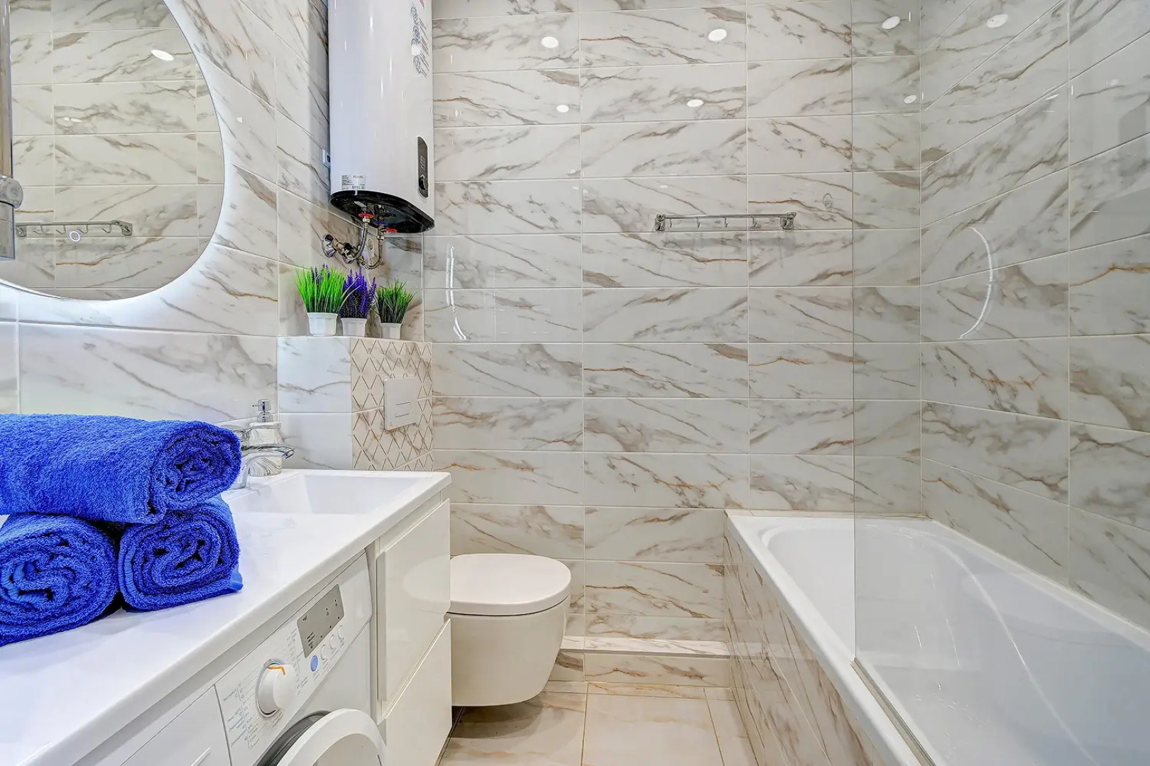 Уютные апартаменты MorskayaSimfonya-2 с видом на море балконом ванной бассейном на территории ЖК