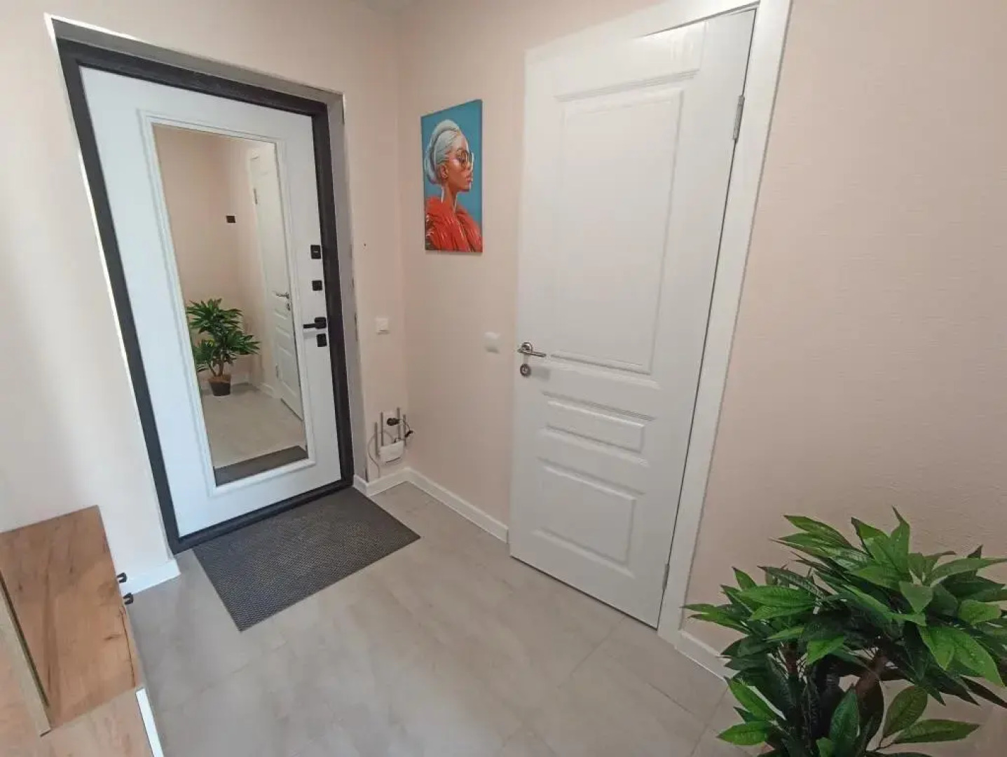 Апартаменты 1-комнатные сети «Все в гости» на ул.Кузнецова 97А на 3 этаже