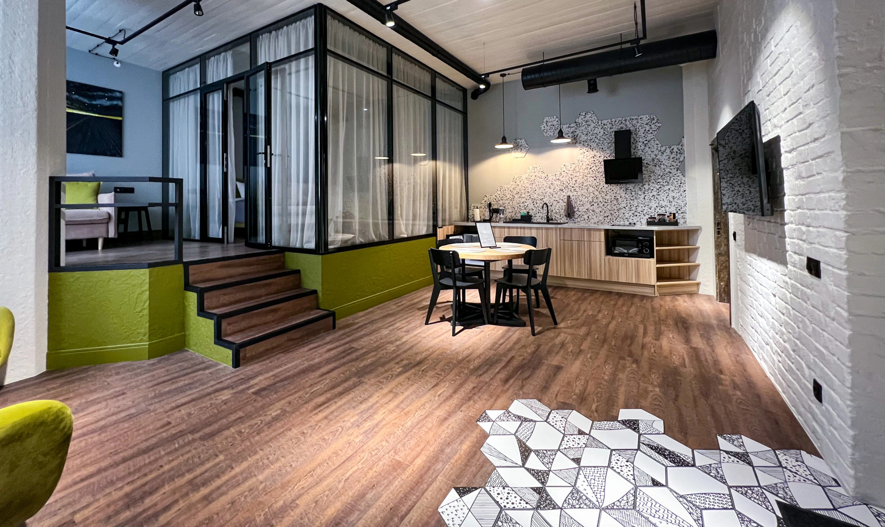 Апартаменты Color Rooms