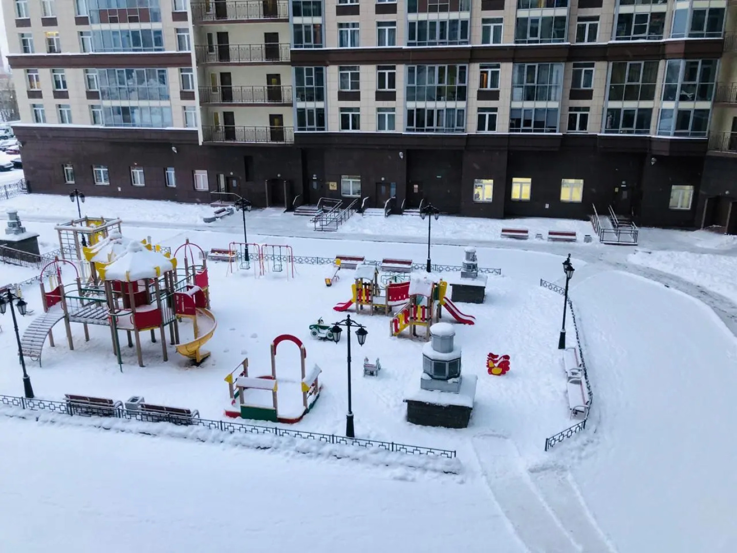 Квартира Aurora Apartment