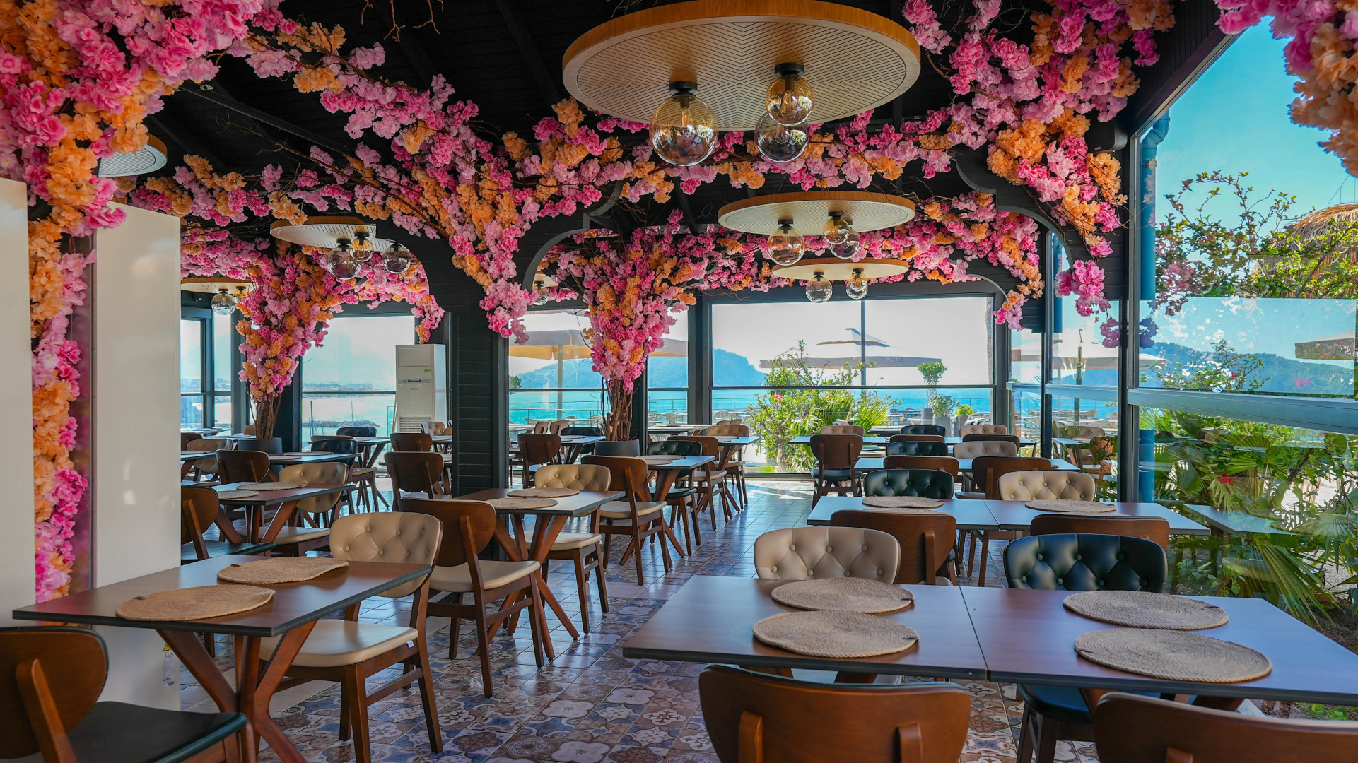 Ada Port Hotel - Adults Only