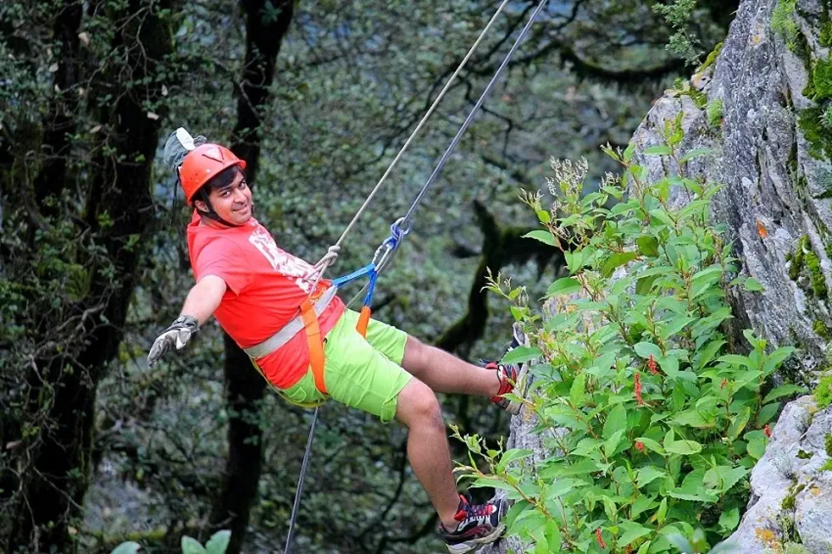 Отель Agyaat Vaas`