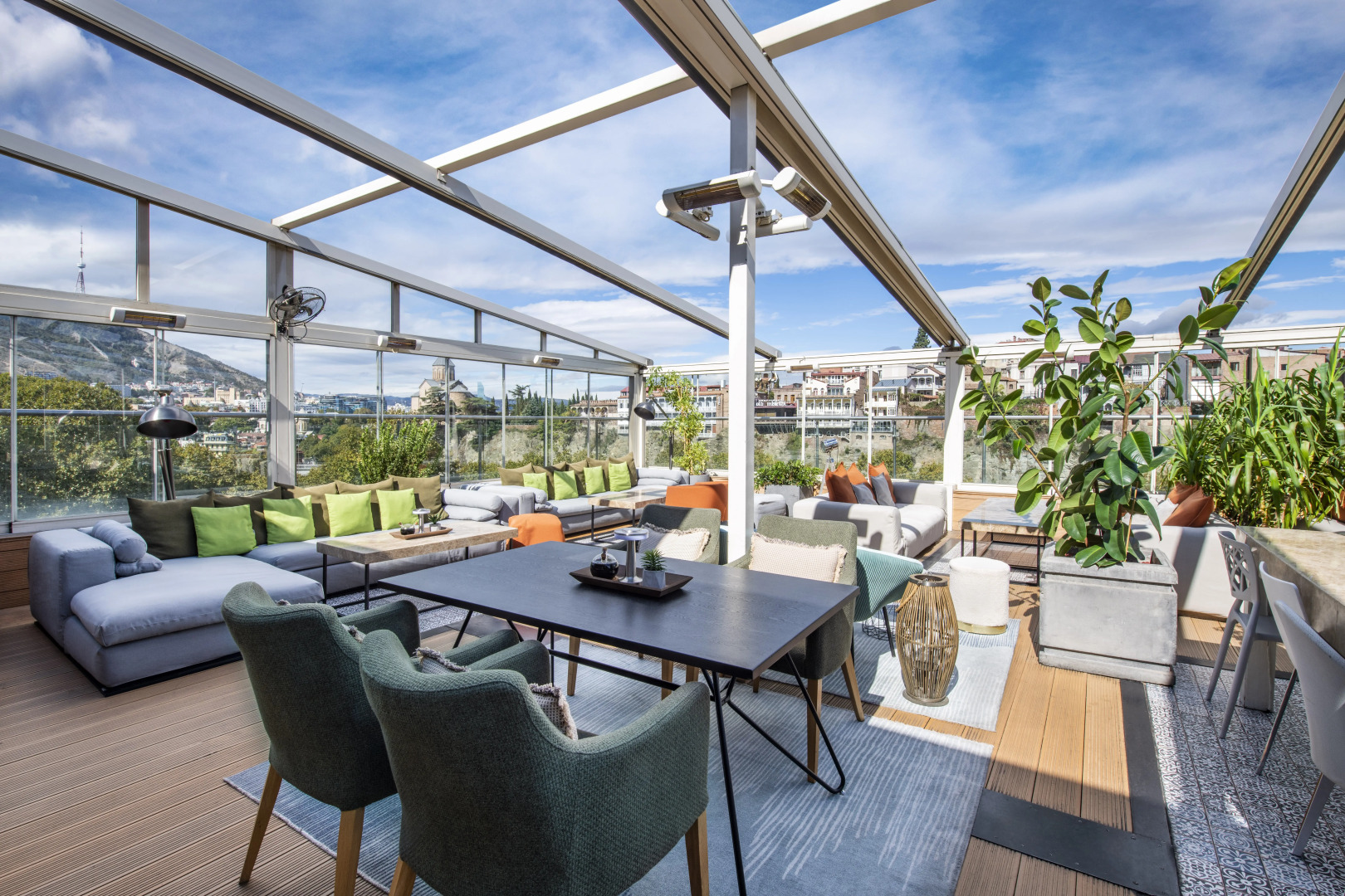 Отель Mercure Tbilisi Old Town