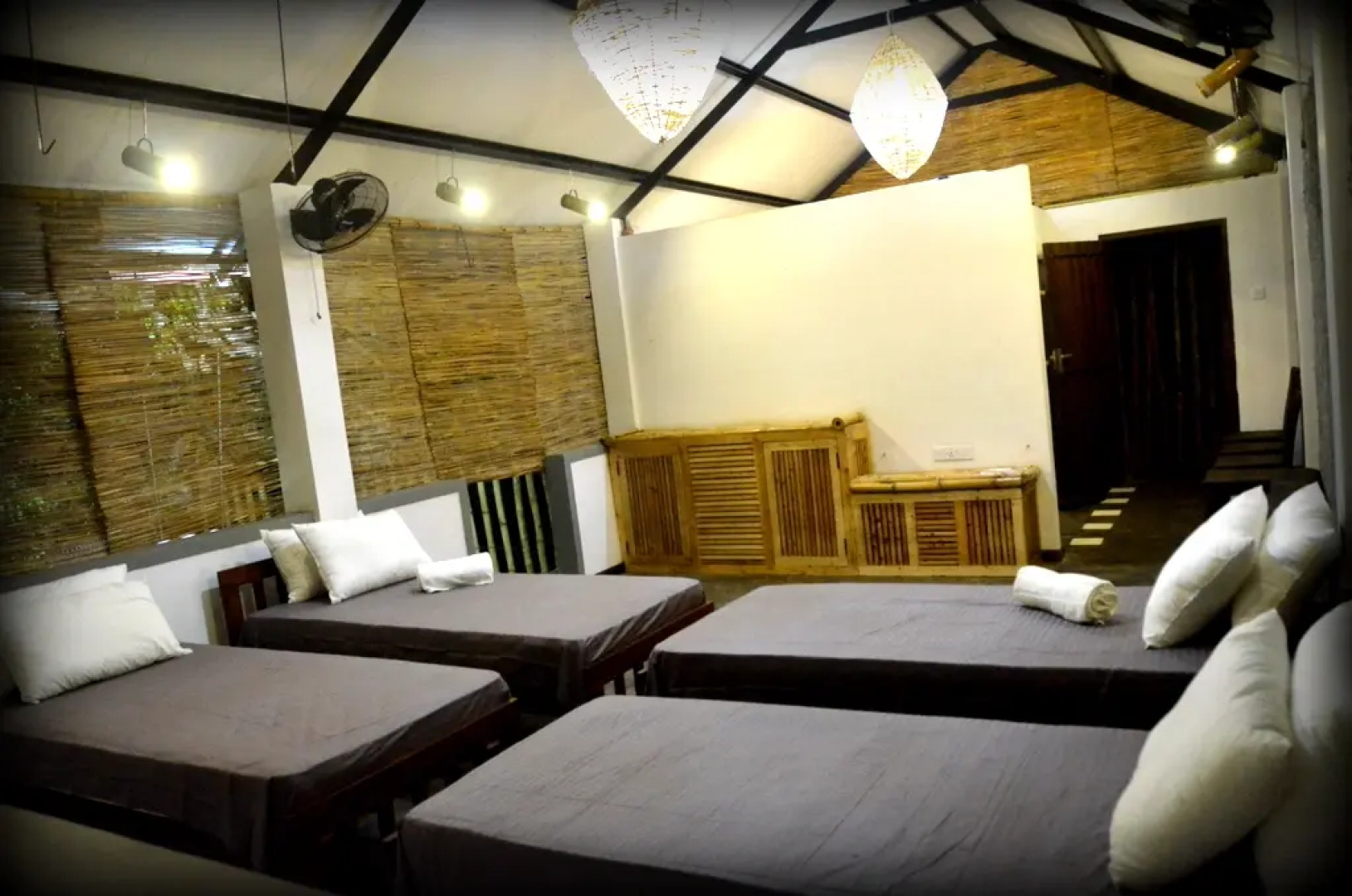 Отель Leopard Lakes Wilpattu