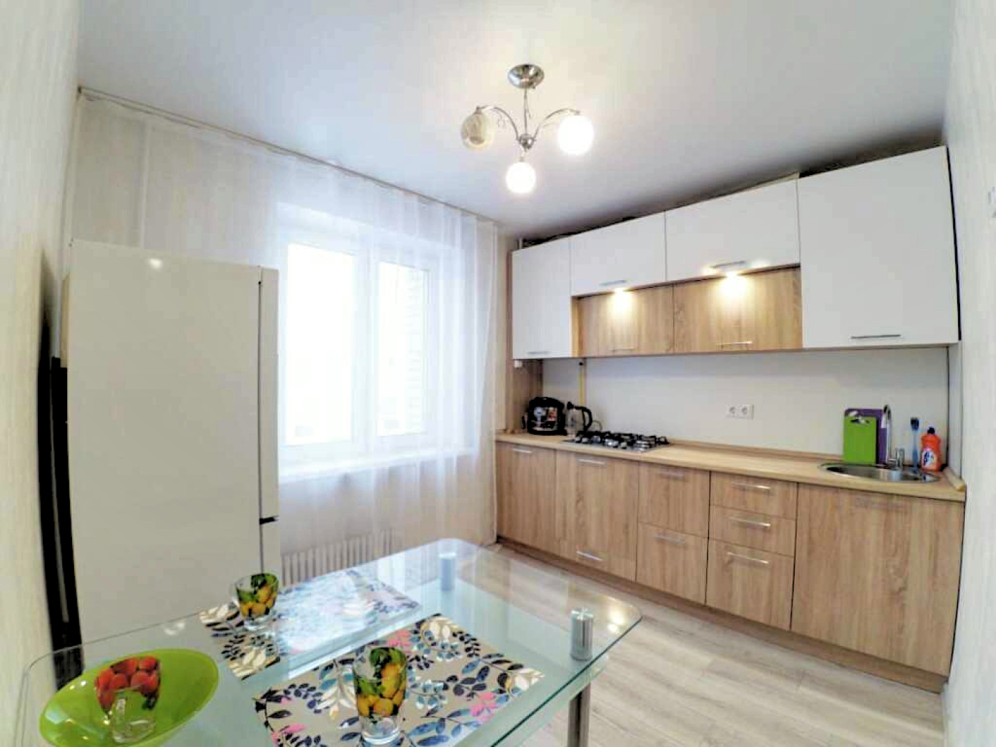 Апартаменты на Четаева 27а