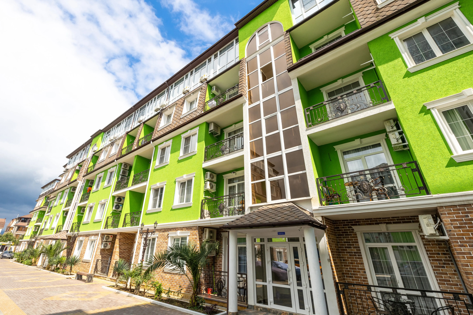 Апартаменты Арт Лайт black sea