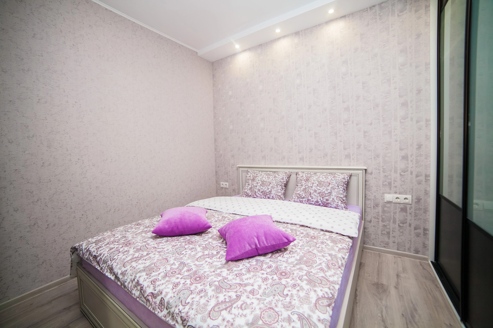 Апартаменты с КОНДИЦИОНЕРОМ Wi-Fi недалеко от Немиги Минск 24/7