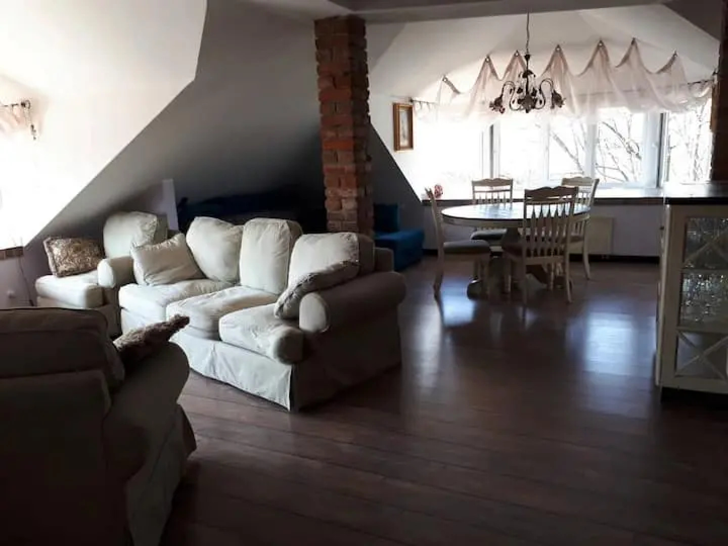 Апартаменты у парка королевы Луизы