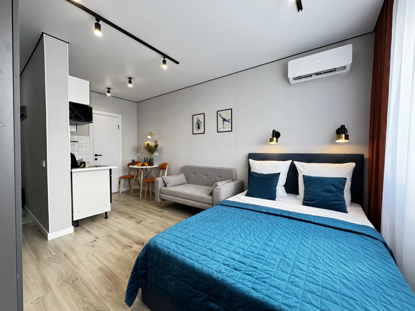 Апартаменты Уютные в Развитом Районе Города