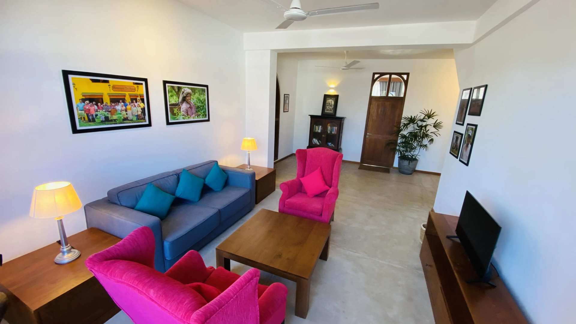 Hotel Tea Library Hikkaduwa