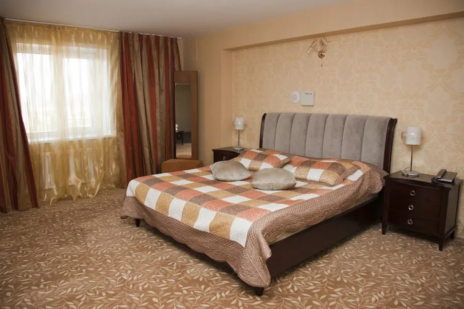 Отель Горизонт