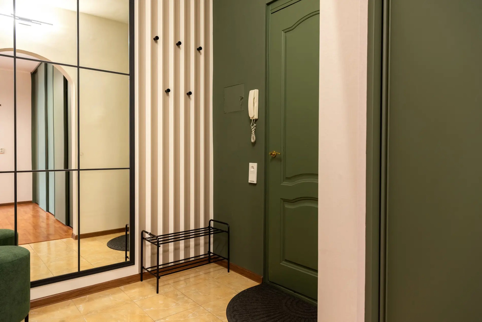 Апартаменты Флора в пешей доступности от Южного вокзала