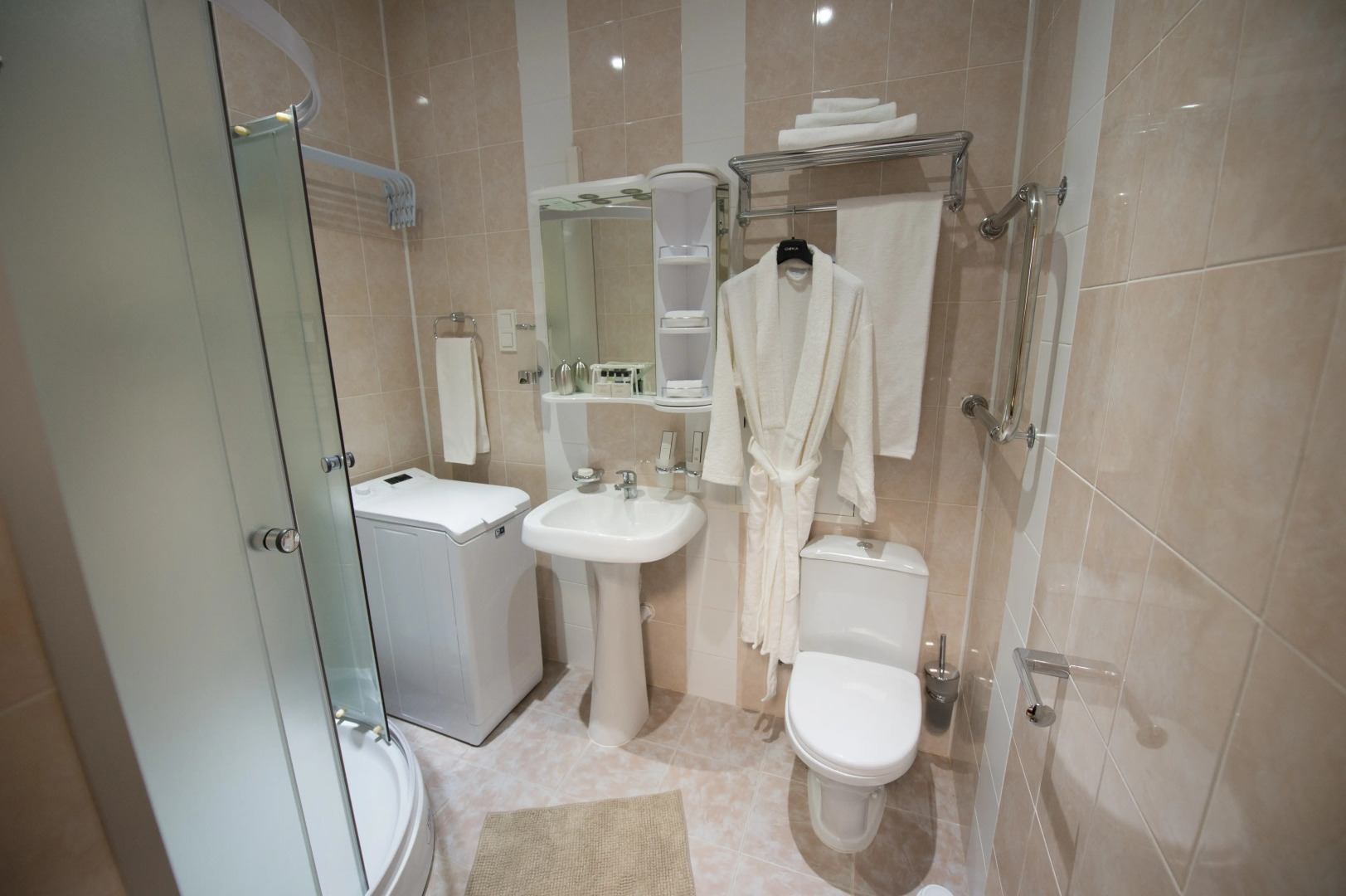 Апартаменты Необыкновенный дом 1