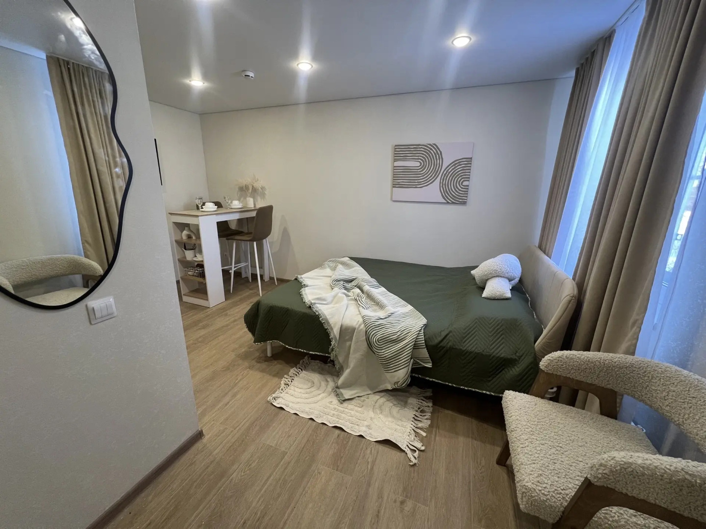 Апартаменты 12 оливковые