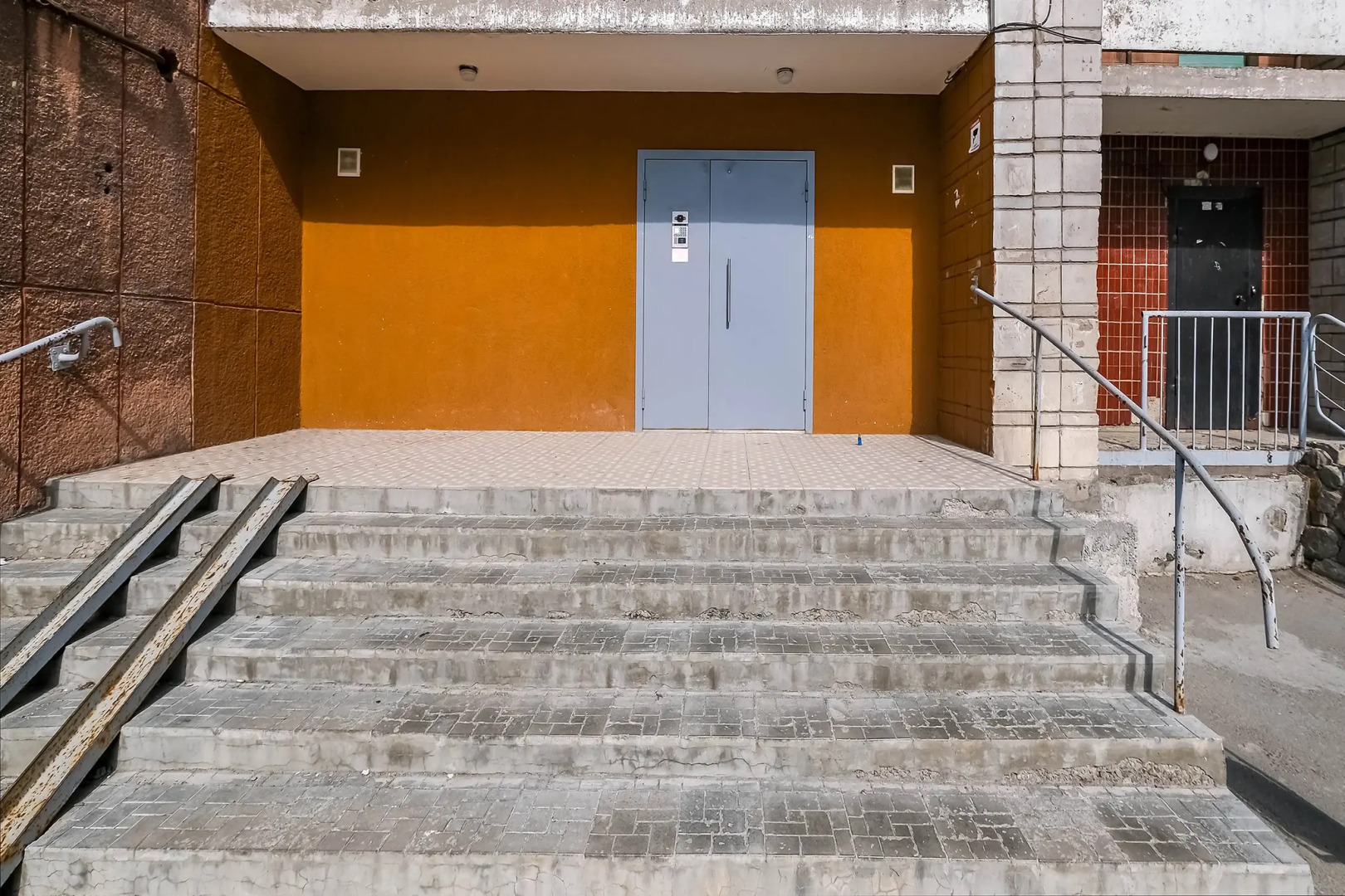 Квартира возле ЖД вокзала