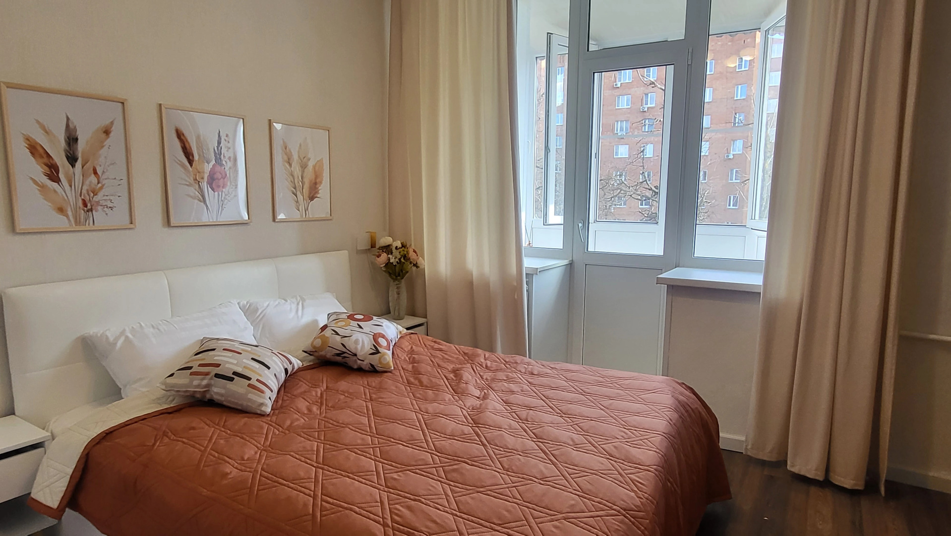 Квартира Уютная Двухкомнатная в Центре