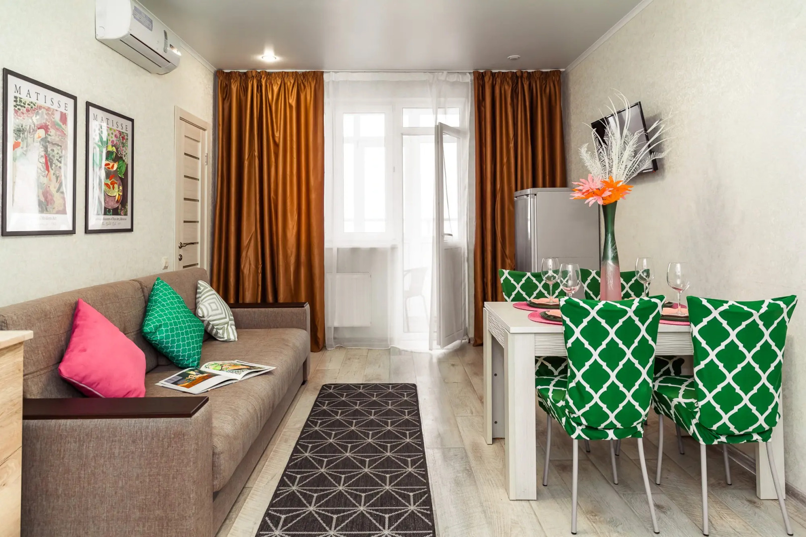 Апартаменты B-Flats Владимирская 148/1