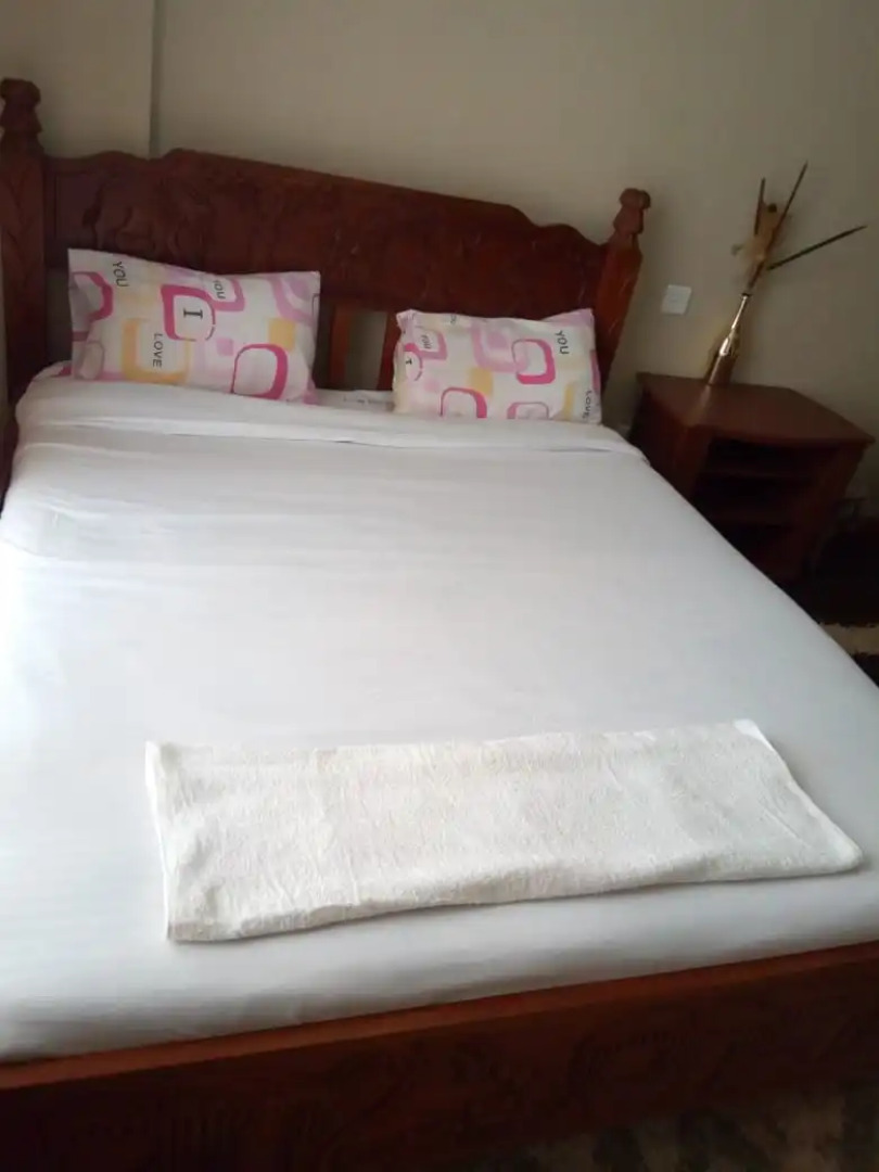 Апартаменты West Suites