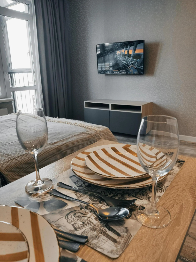 Апартаменты 8 марта 48/1