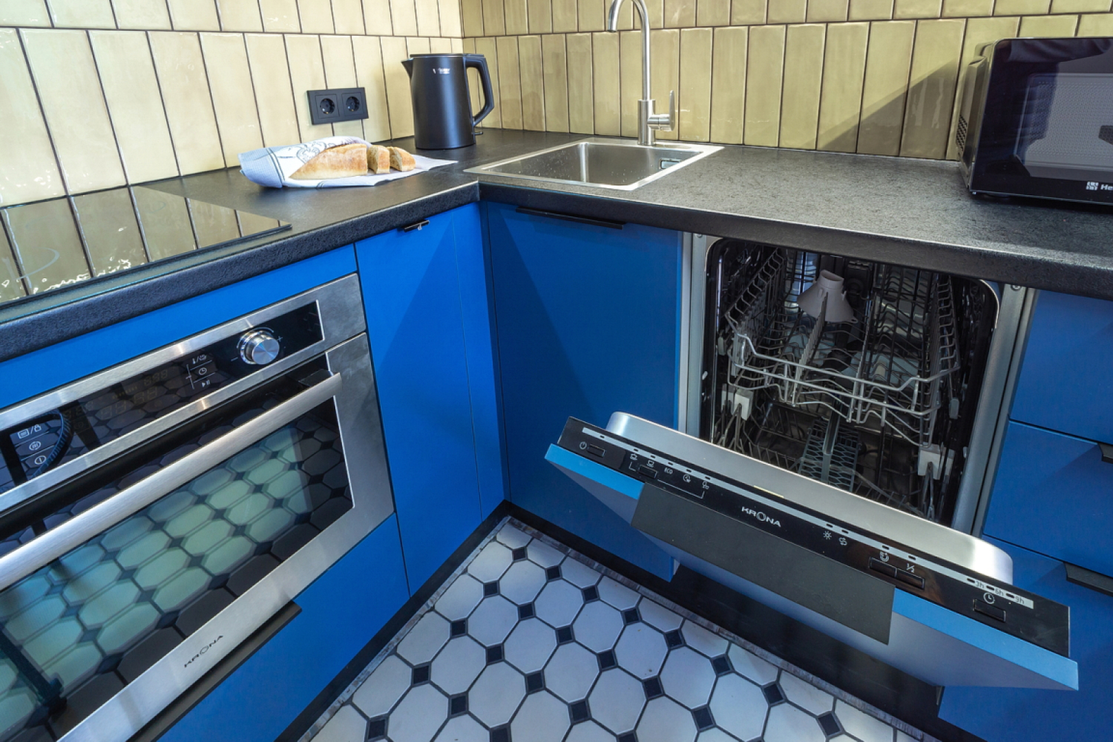 Апартаменты Queenstay Шелби на Войковской