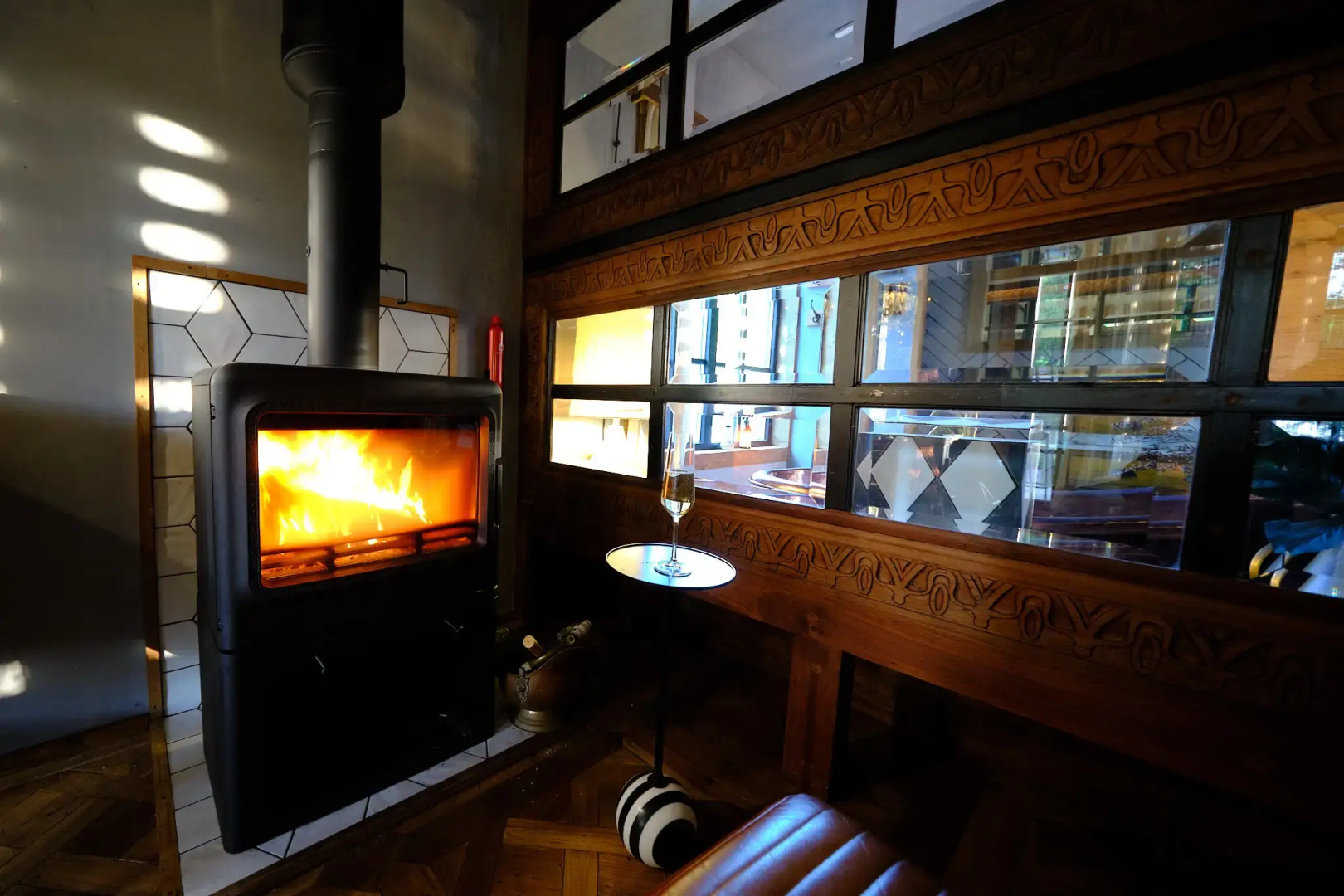 Частный дом Коттедж Шапки Дача Love story с камином