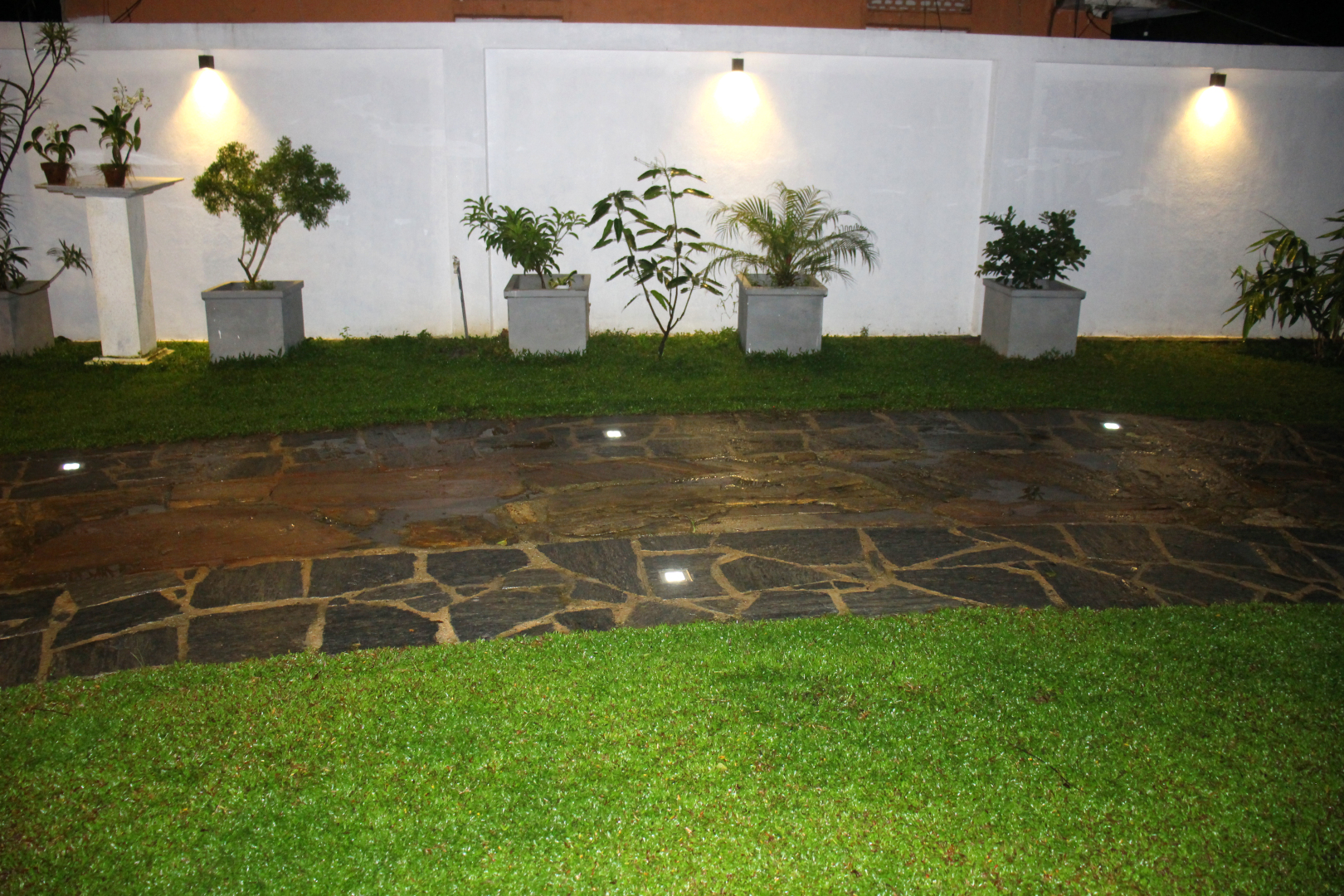 Апартаменты CeylonRay Travels & Holidays