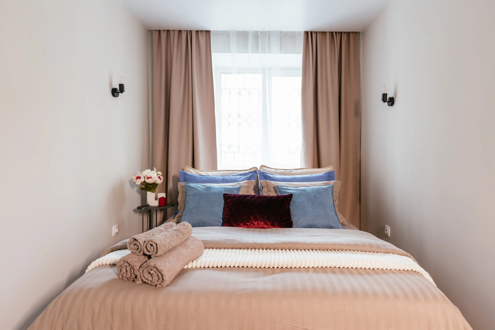 Апартаменты ROOM TOUR в историческом центре Тюмени