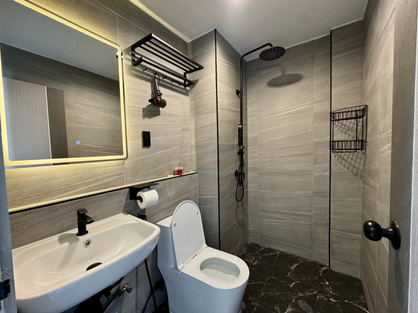 Отель Kefir Phuket