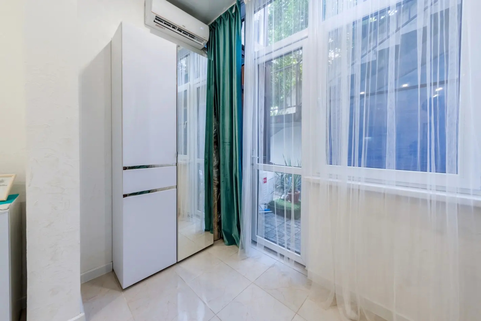 Апартаменты в Центре Города на Войкова 27