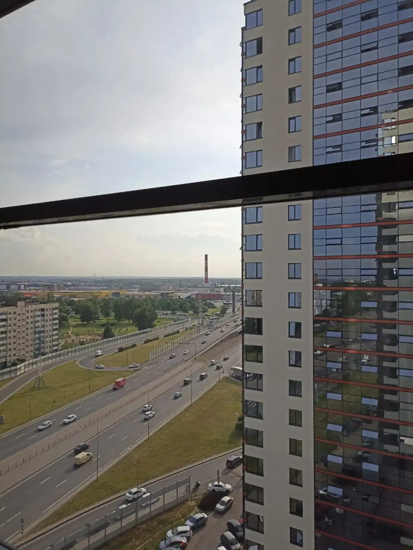 Апартаменты студия люкс с лоджией.