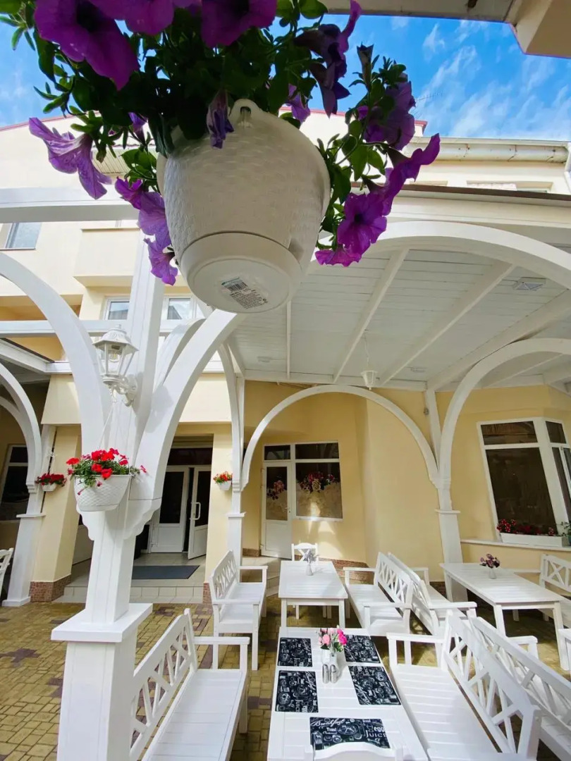 Гостиница Черноморская