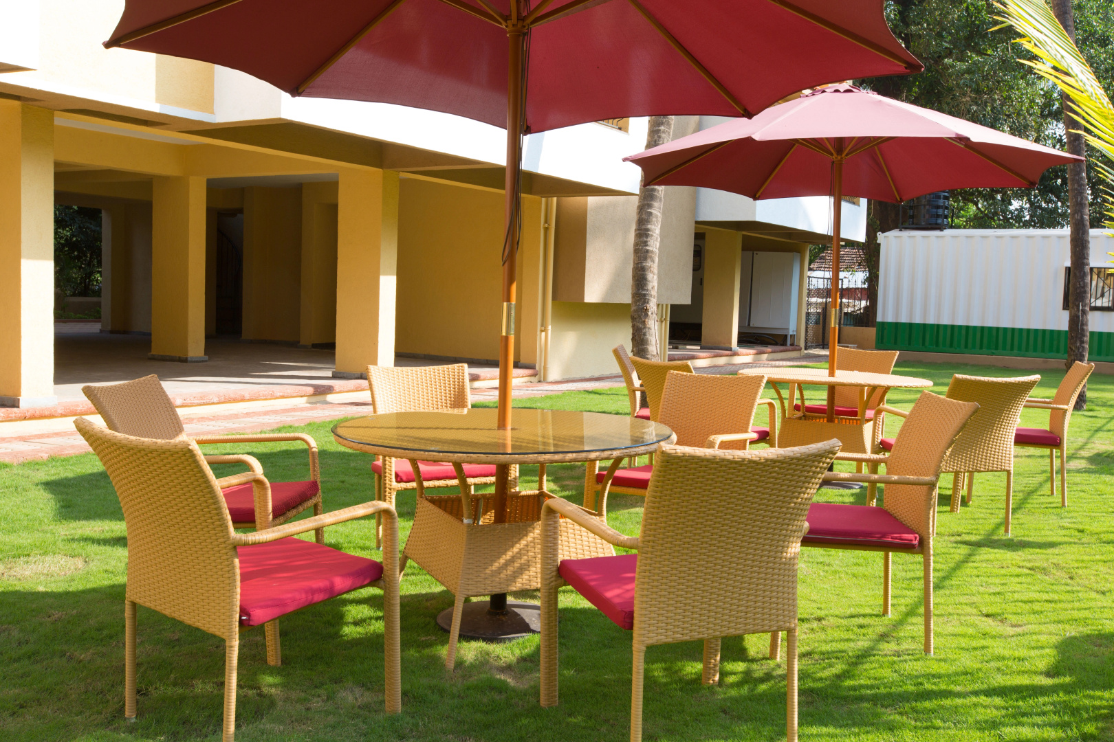 Апарт-отель Veera Strand Park Serviced Apartments