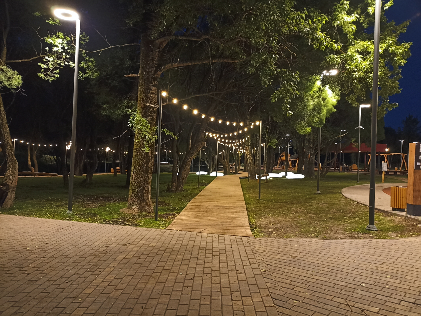 Апартаменты 2х комнатные на Конева 20