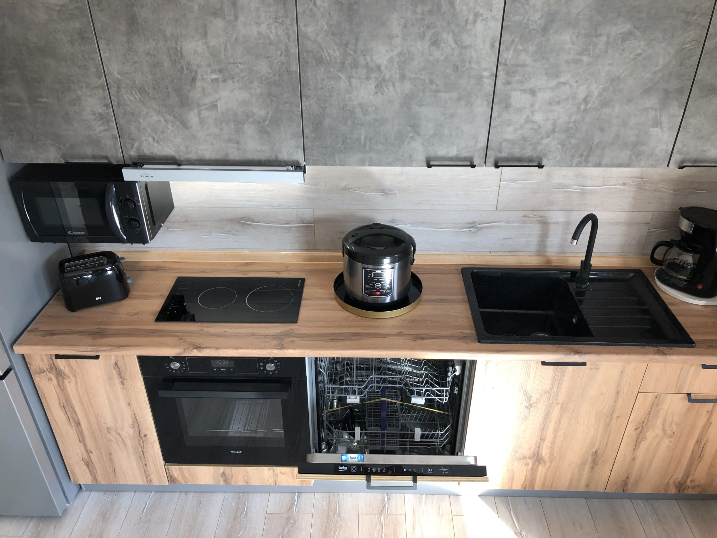 Частный Дом на Скале