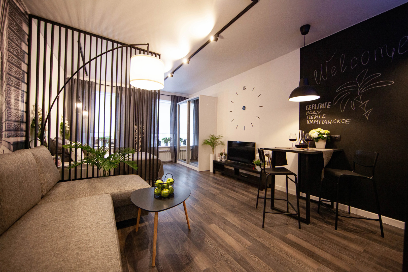 Апартаменты iRon Cat у Сенной Площади