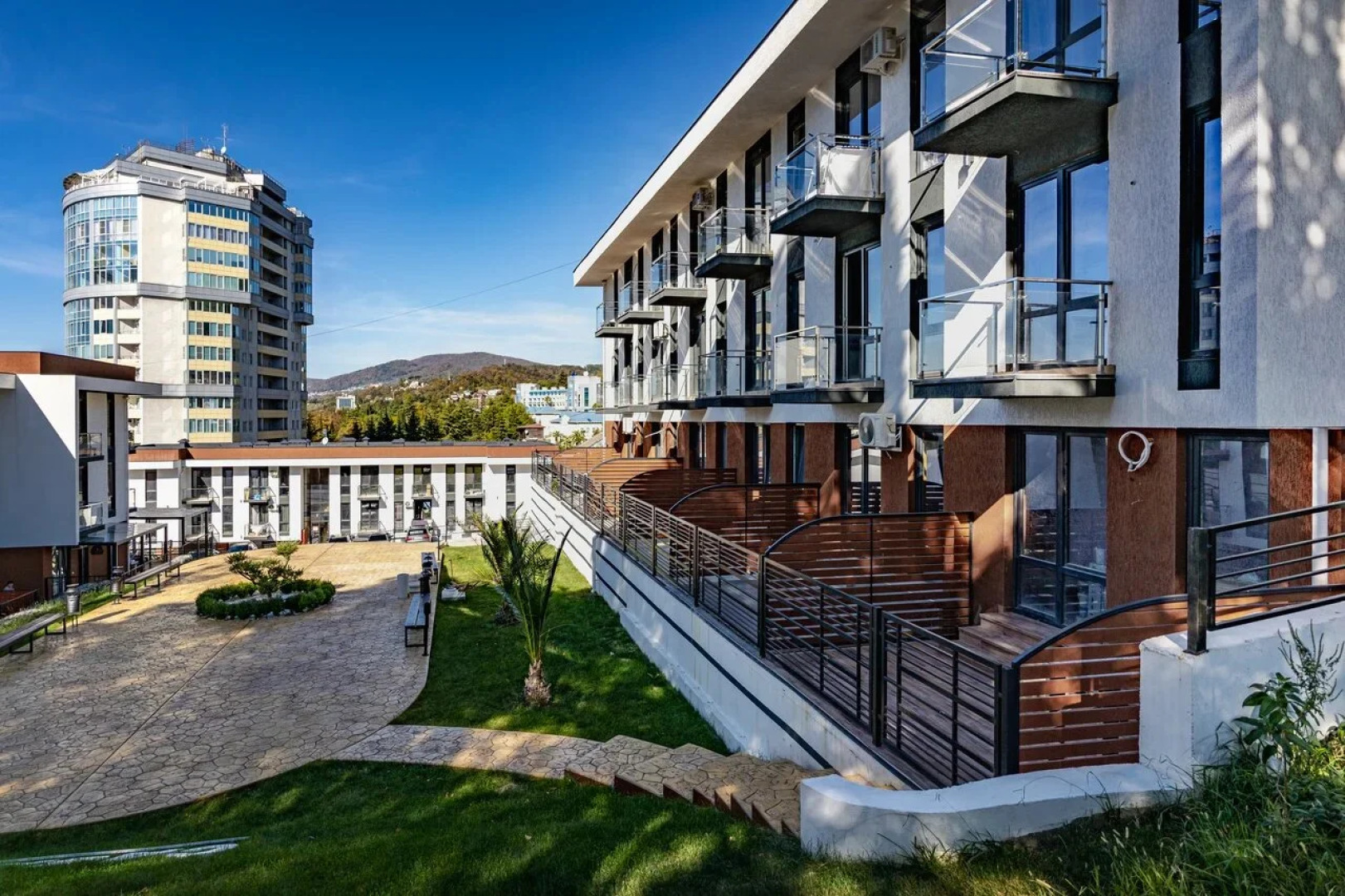 Апартаменты Casablanca Hit с балконом с выделенной спальней