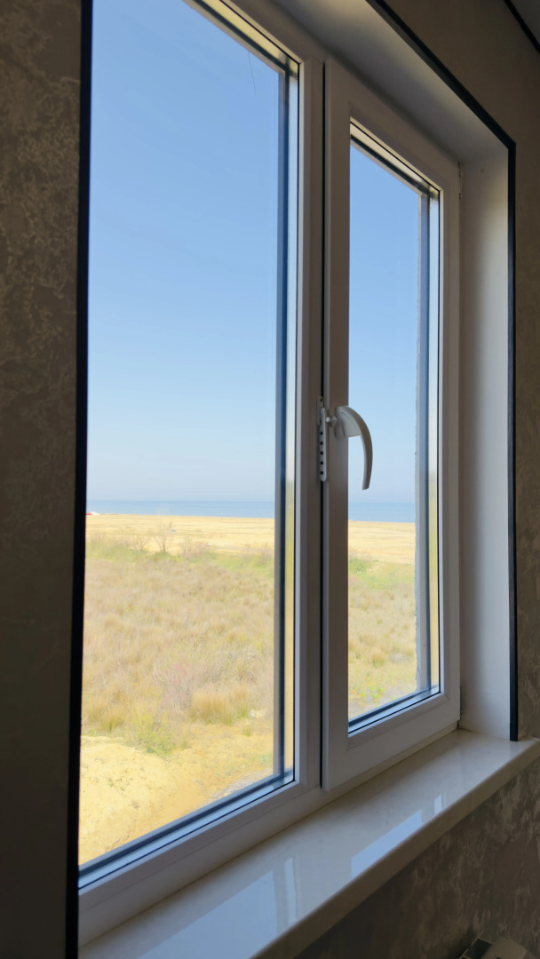 Гостевой дом Дом с бассейном на берегу