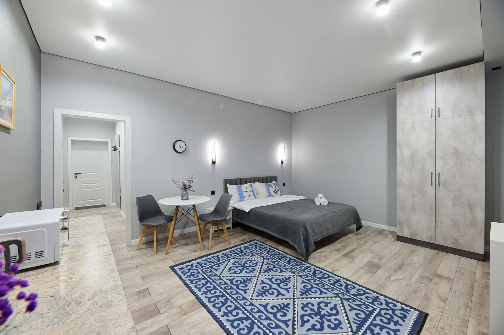 Апартаменты Назарбаева 117 Центр Идеально для туризма и деловых командировок МOON APARTMENTS