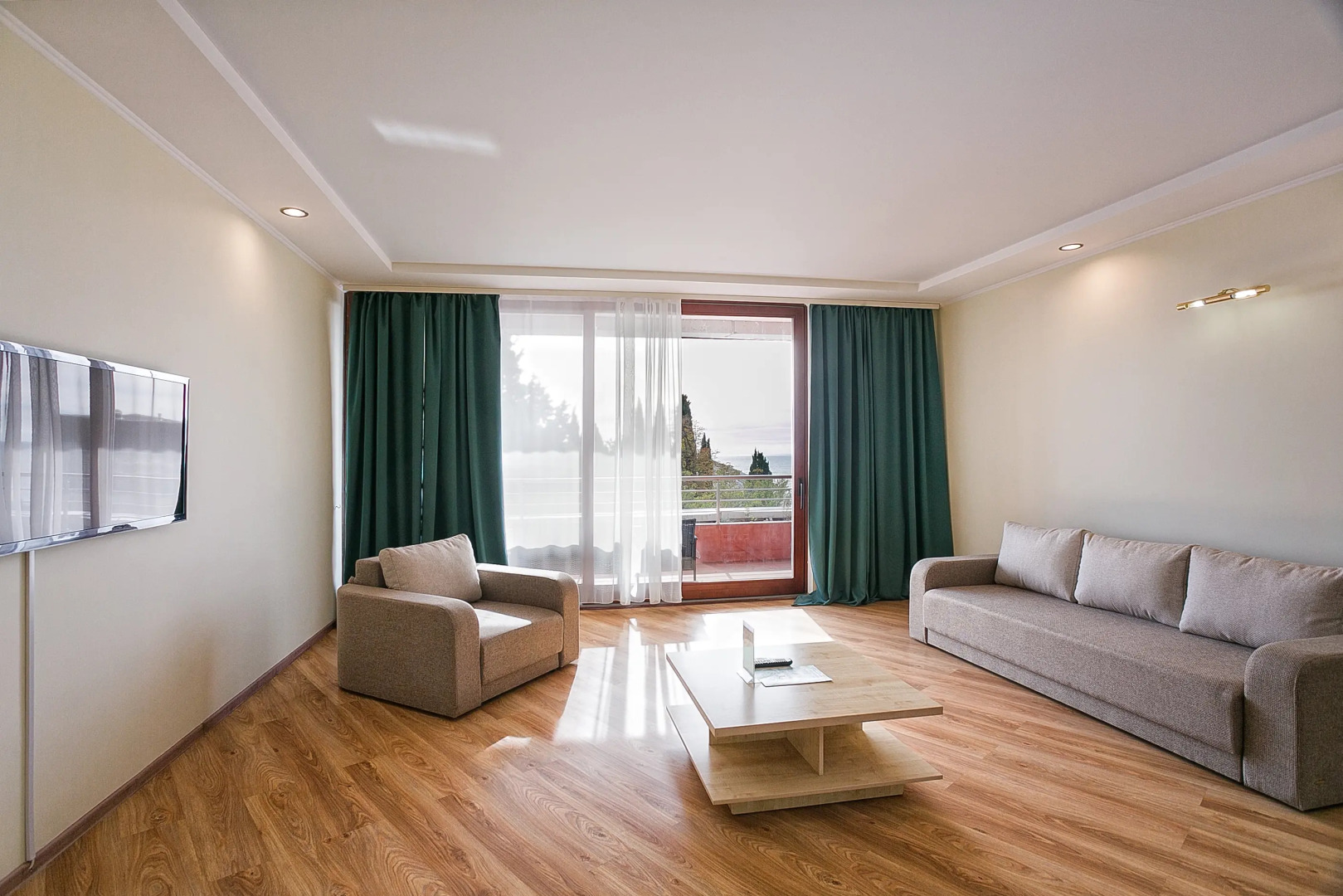 Апартаменты Familiya Gurzuf 1