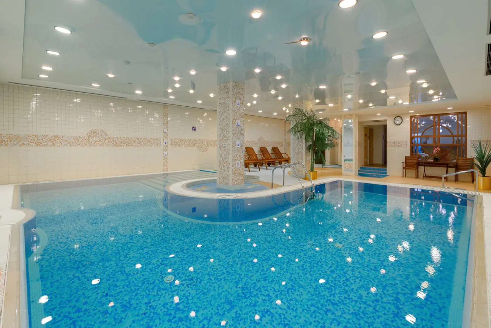 Отель Пётр I